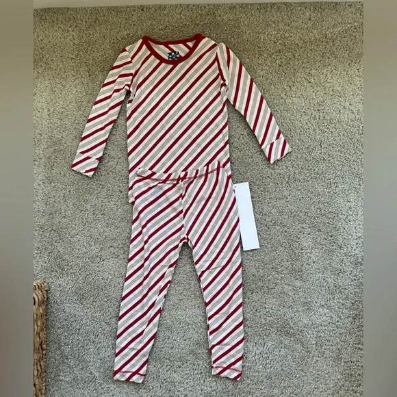 NWT Kickee Pants Bamboo Christmas Pajamas 3T - Picture 1 of 2